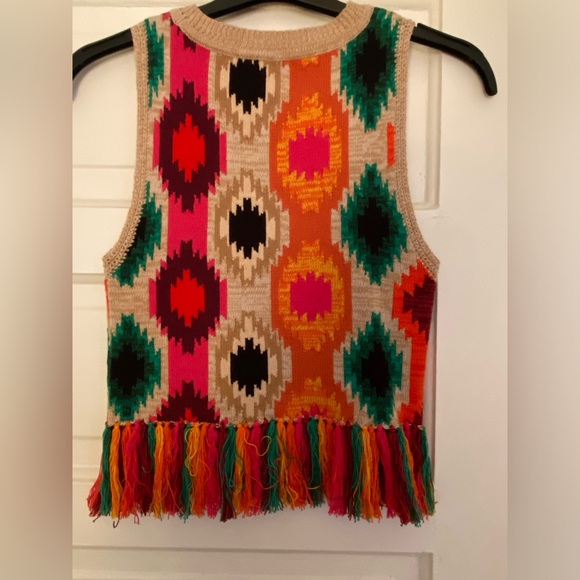 Alice & Olivia Cropped Sweater Vest- Size small (NWOT) - Picture 5 of 5